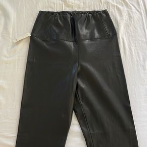 Wilfred Free Daria Leggings